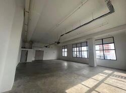Hh @ Kallang (D13), Factory #560737631